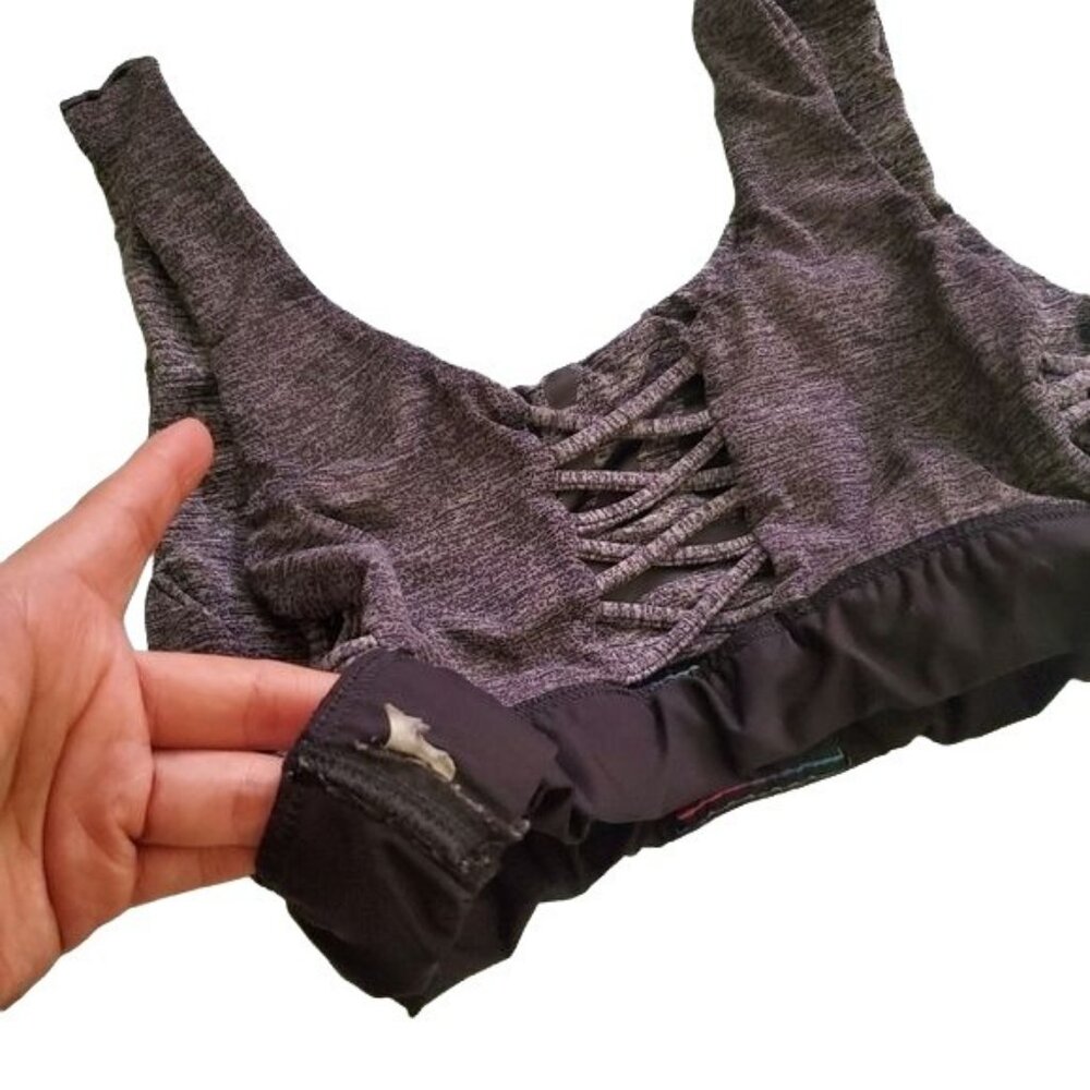 Pink womens Sport Bra size XS to small in my opinion no tag gray/black color - Picture 4 of 4